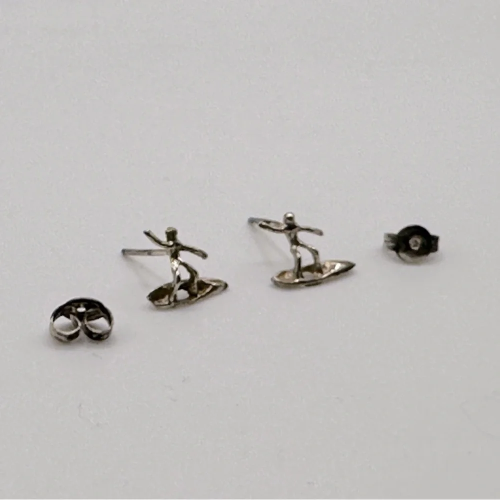Sterling Silver Surfer stud pierced earrings with backs - Picture 2 of 2